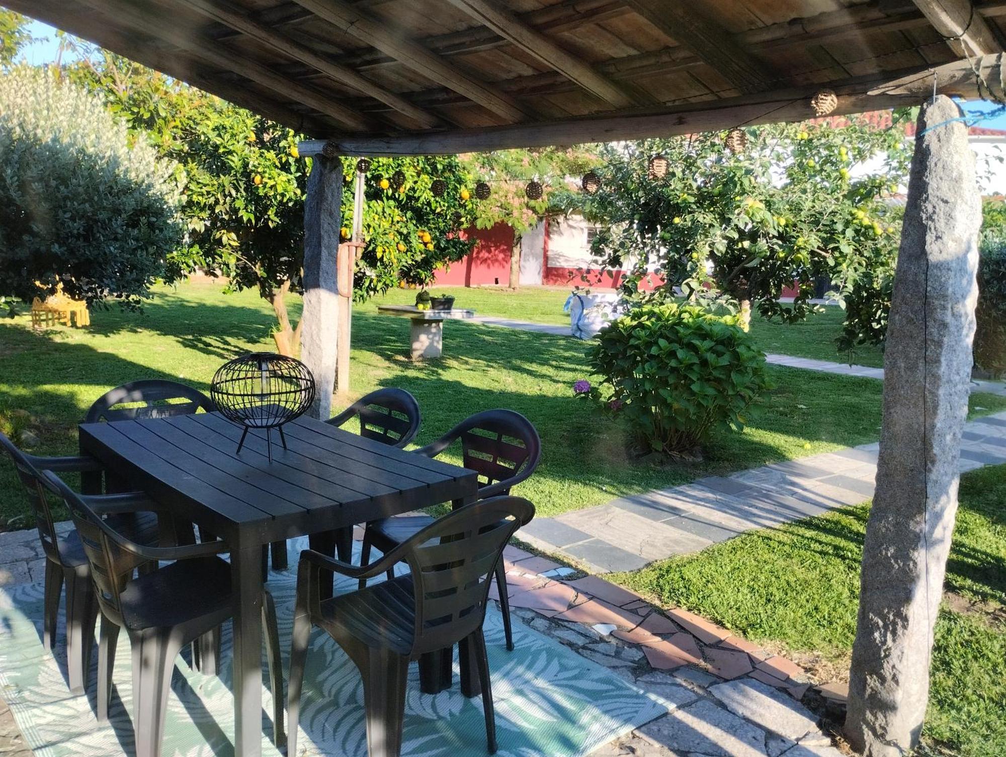 Casa De Valeria Villa Tomino Luaran gambar
